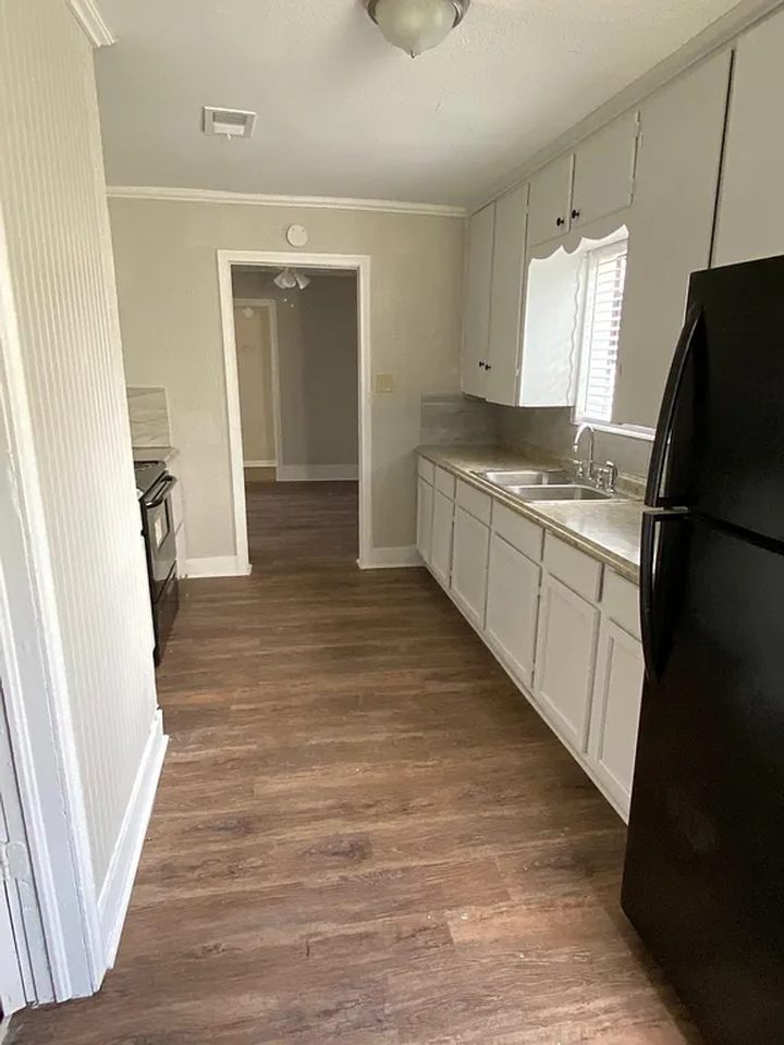 3875 E Lynwood Dr - Photo 4 of 6