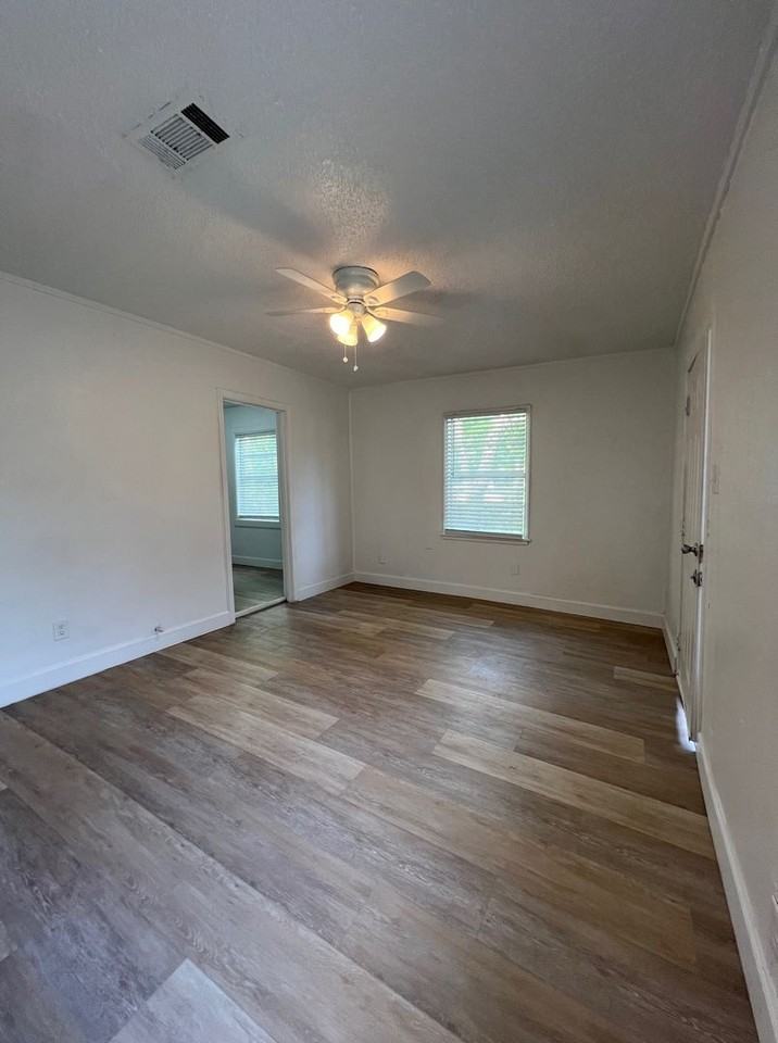 2023 Delaware St - Photo 2 of 8