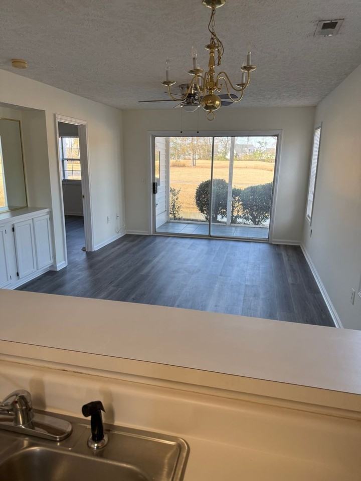 597 Blue River Ct #2 - Photo 4 of 7