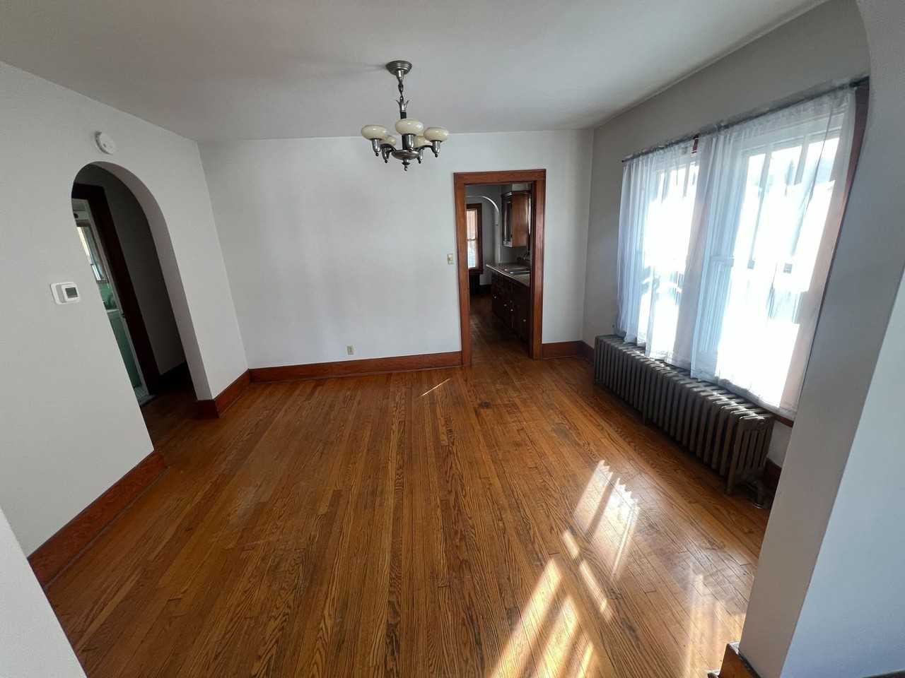 15 Clayton Pl - Photo 2 of 14