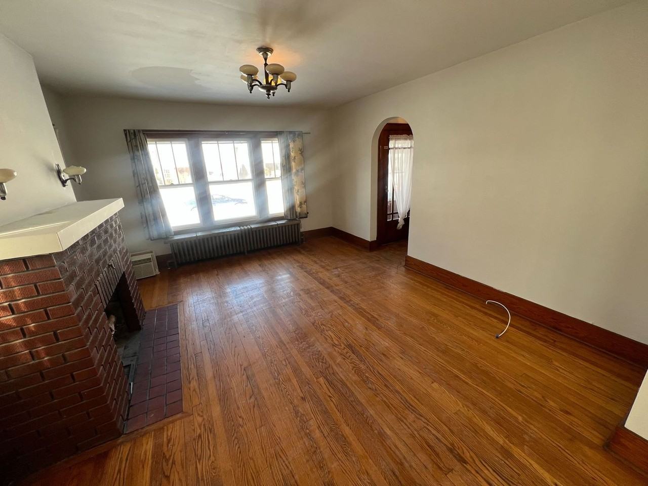 15 Clayton Pl - Photo 3 of 14