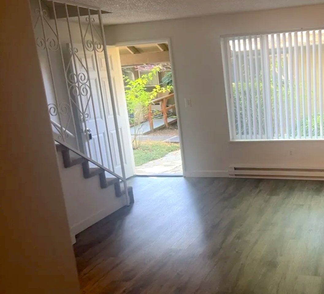 13625 SE Stark St. - Photo 2 of 12