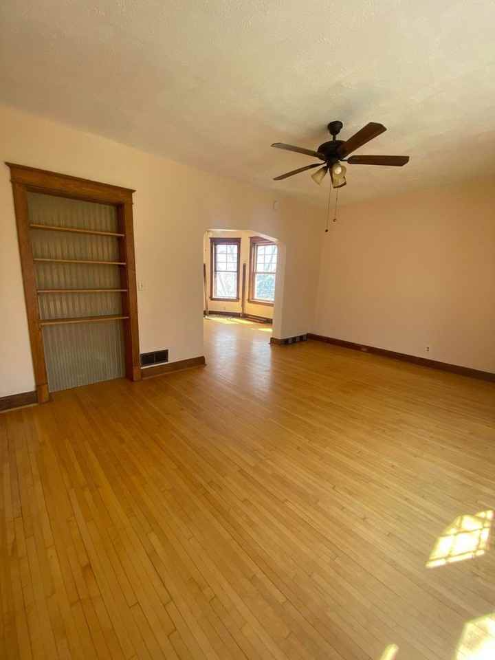 1116 N Central Ave - Photo 4 of 17