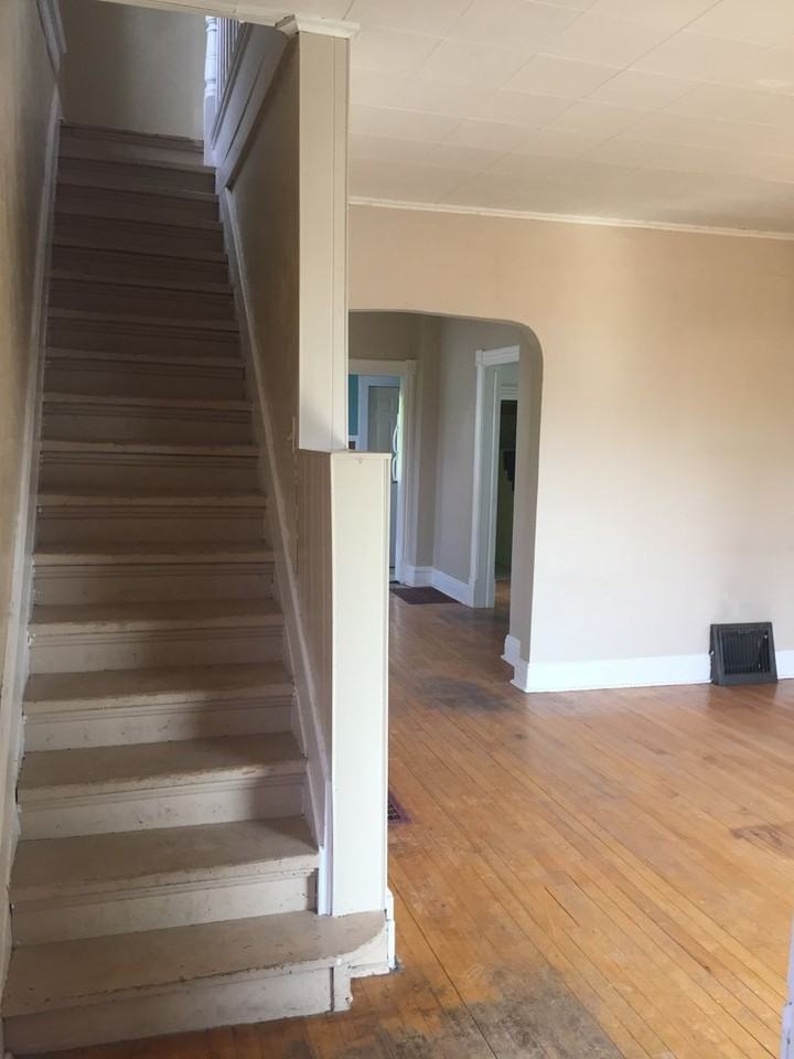 1217 E 7th St - Photo 2 of 23