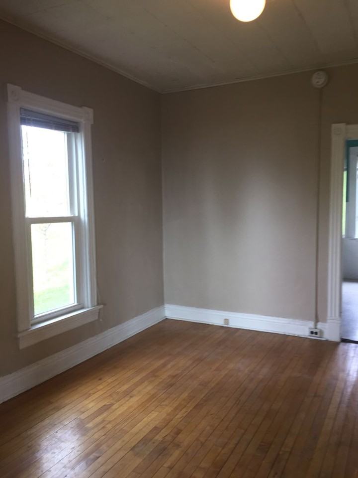 1217 E 7th St - Photo 7 of 23