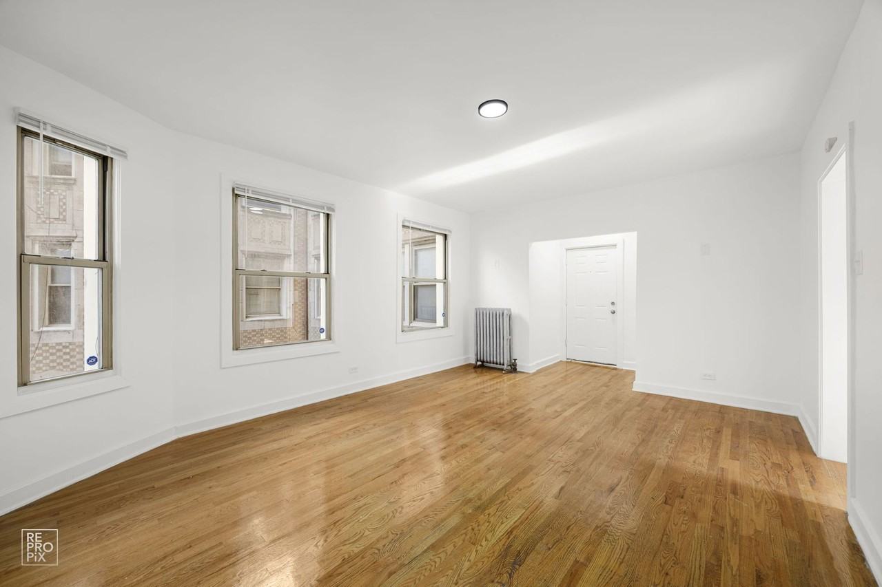 8051 S Ingleside Ave 934 - Photo 6 of 39