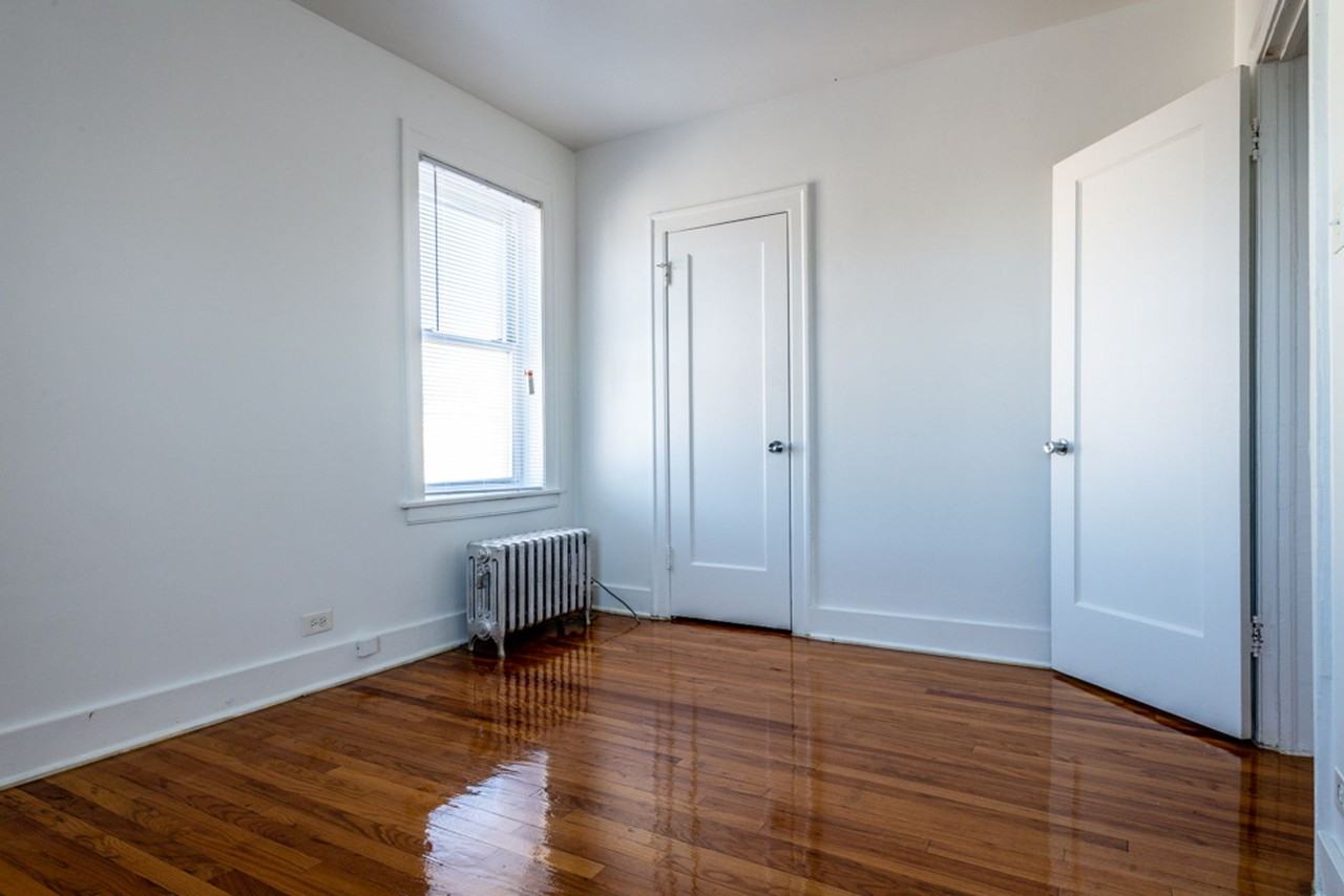 8222-32 S Ingleside Ave Chicago, IL 60619 - Photo 6 of 27