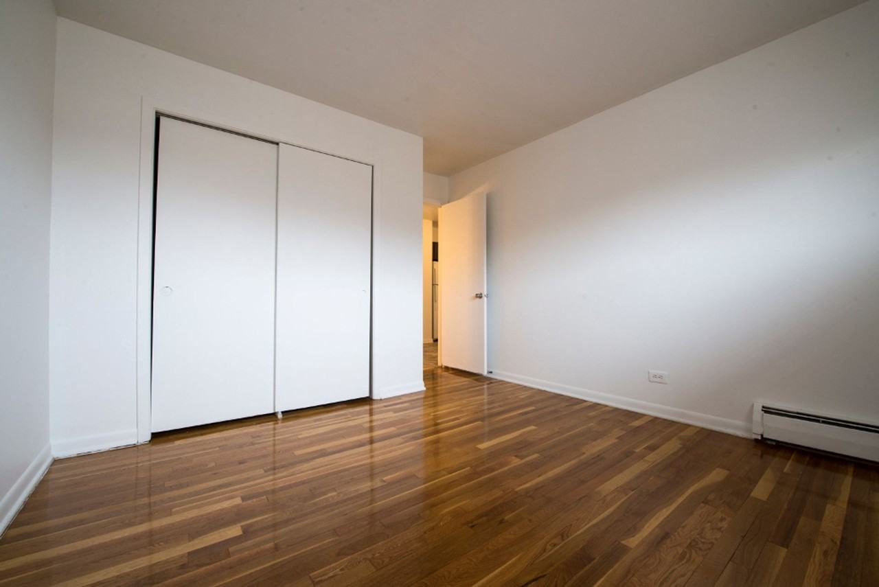 634 Sibley Blvd Calumet City, IL 60409 - Photo 5 of 23