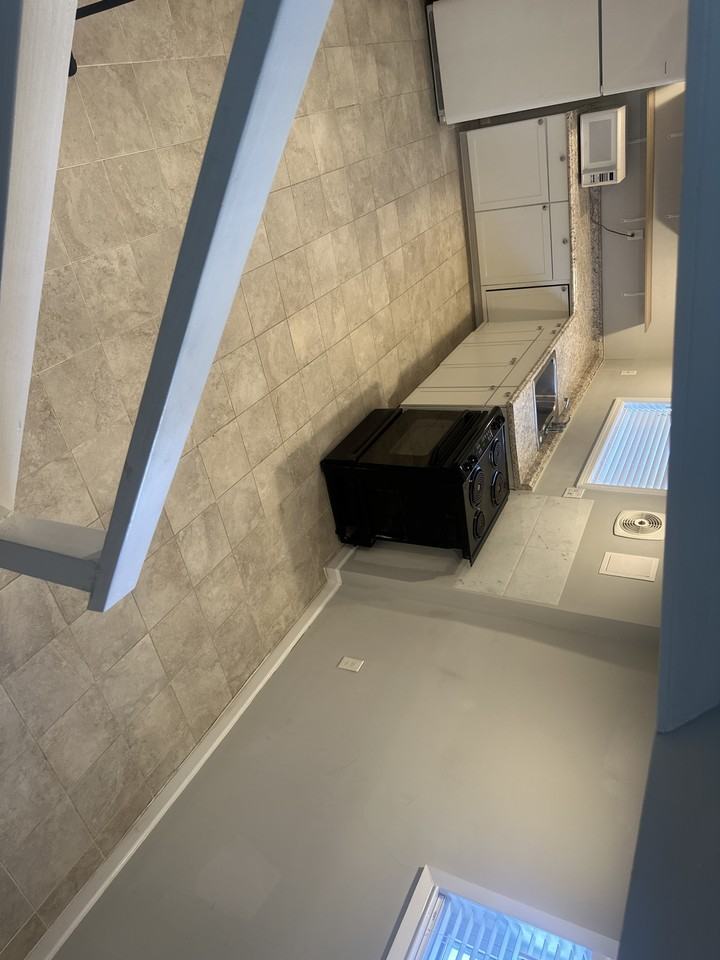 3204 Beechcraft Dr #5 - Photo 5 of 6