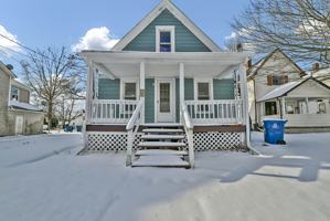 featured image of 3132 Elyria Ave