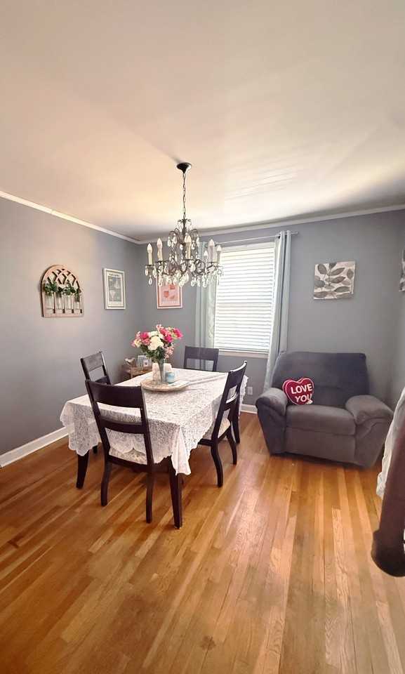 937 Evergreen Ave #NA - Photo 3 of 20