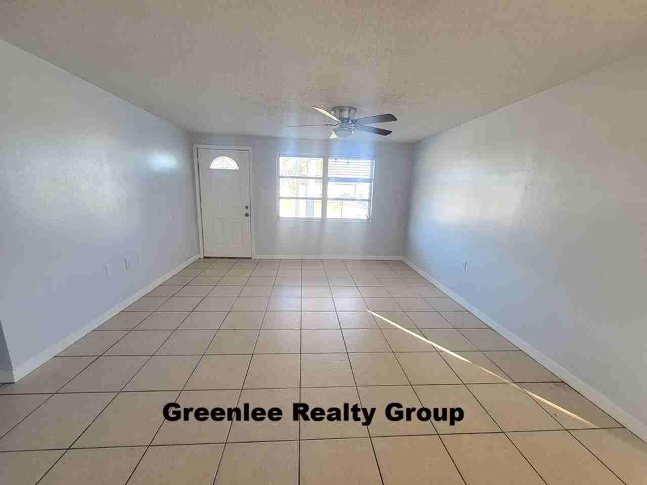 1415 Wickham Ln - Photo 2 of 18