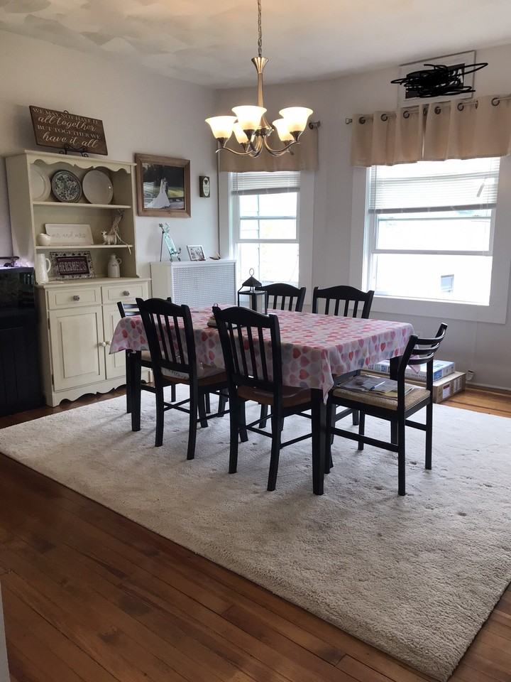 329 Spring St - Photo 3 of 7