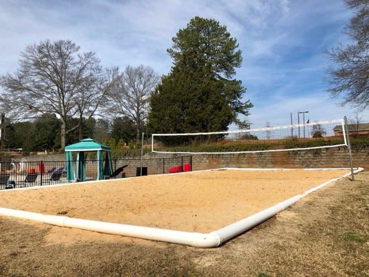 102 University Village Dr - Photo 3 of 32