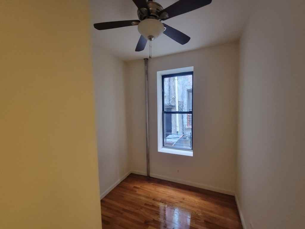 532 W 152nd St #14 - Photo 4 of 9