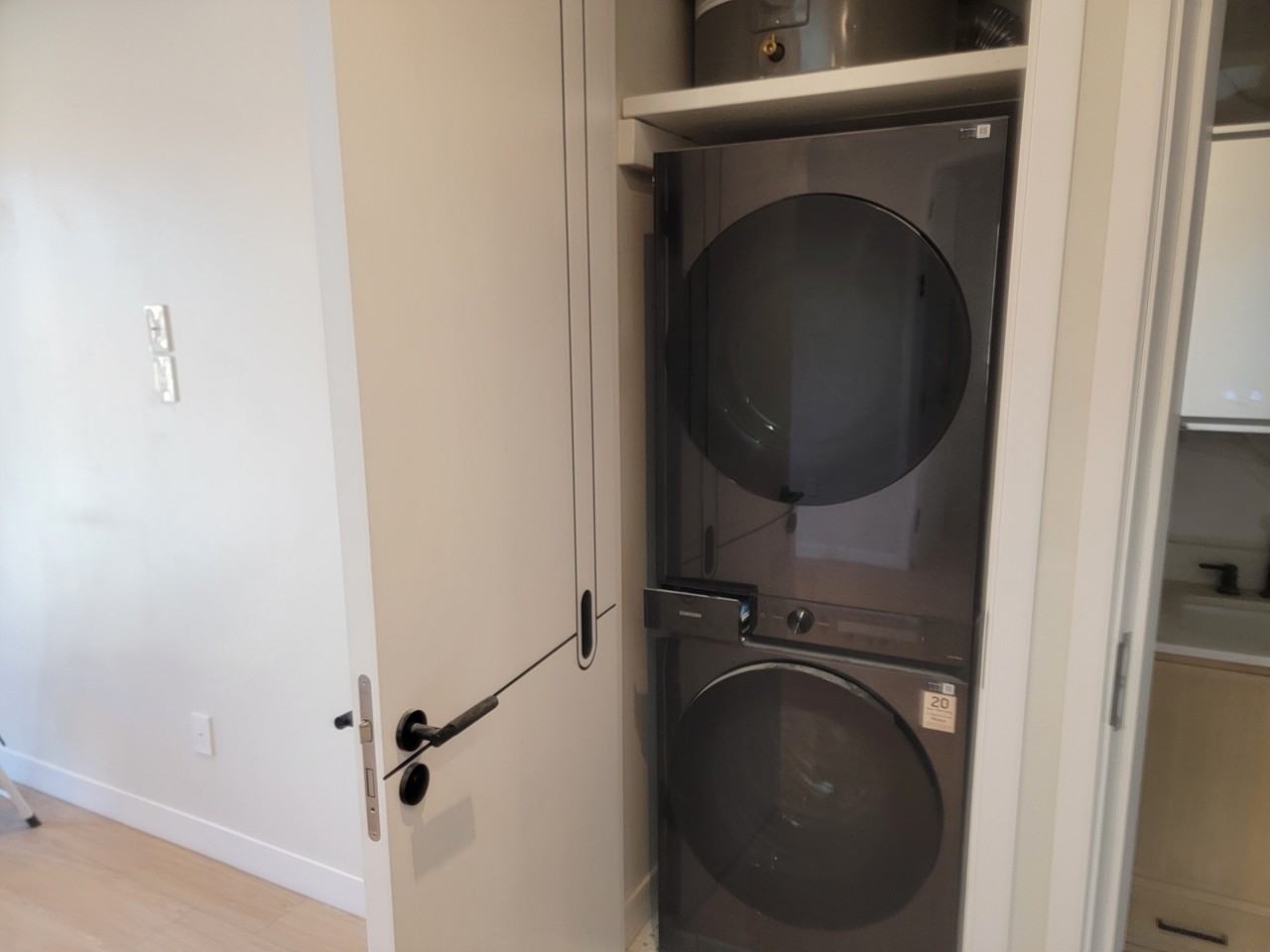 3146 14th St #5 - Photo 7 of 14