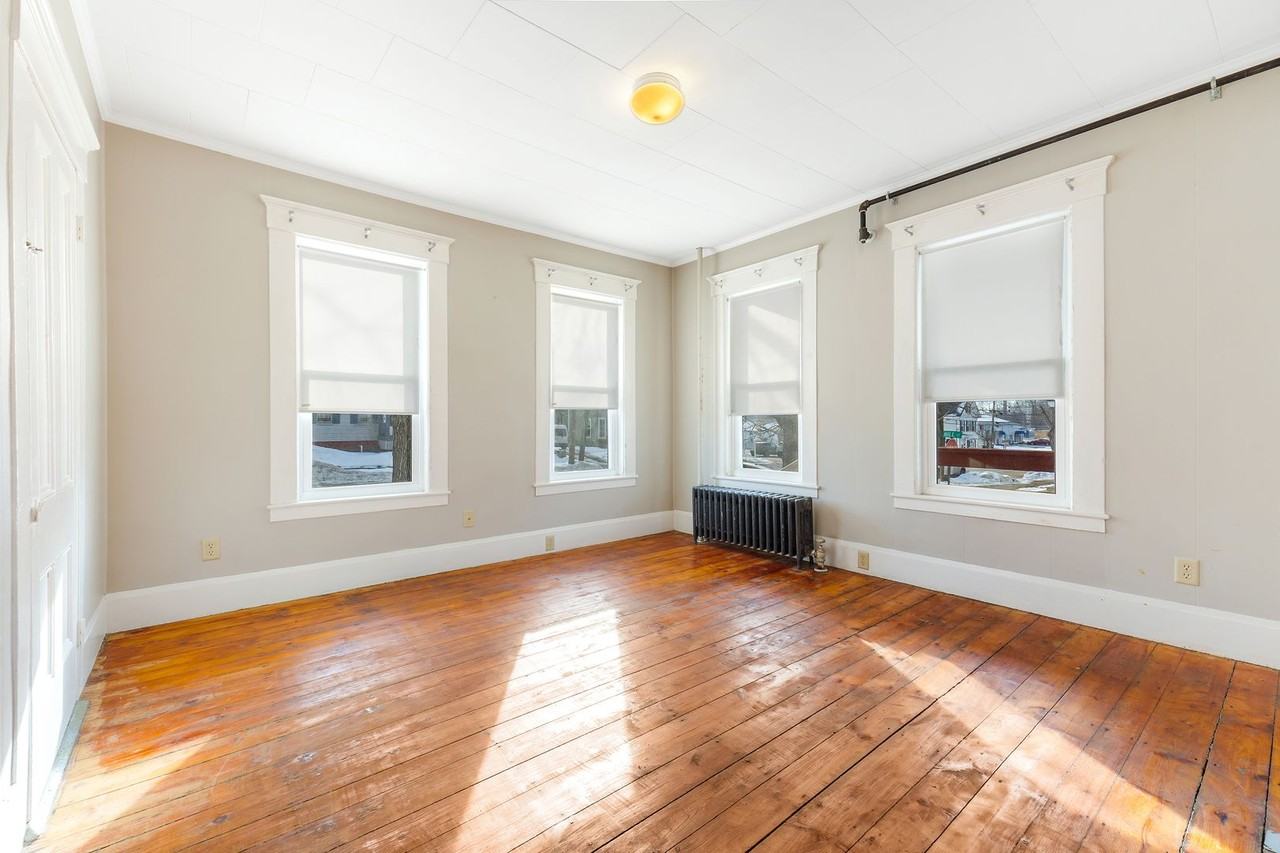 96 Broadway - Photo 5 of 21