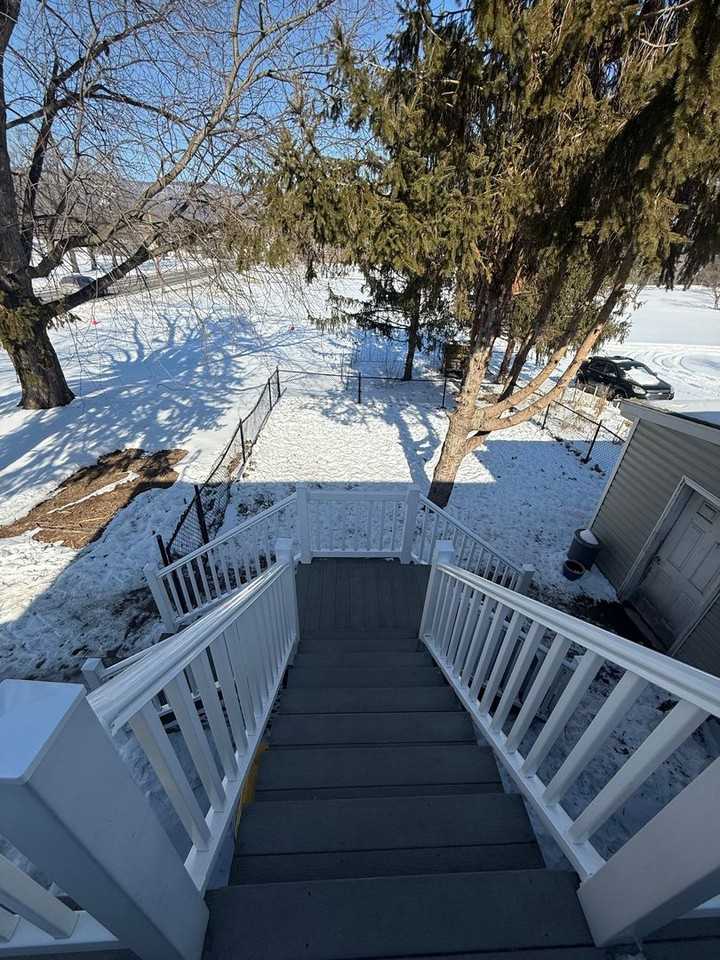 3185 Spring Rd - Photo 3 of 28