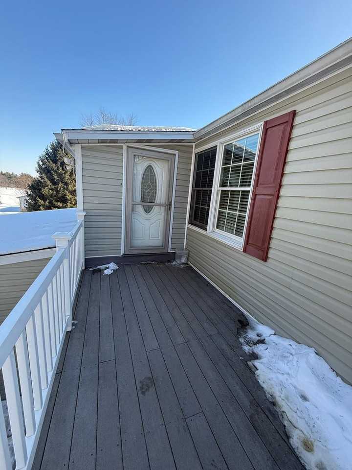 3185 Spring Rd - Photo 4 of 28