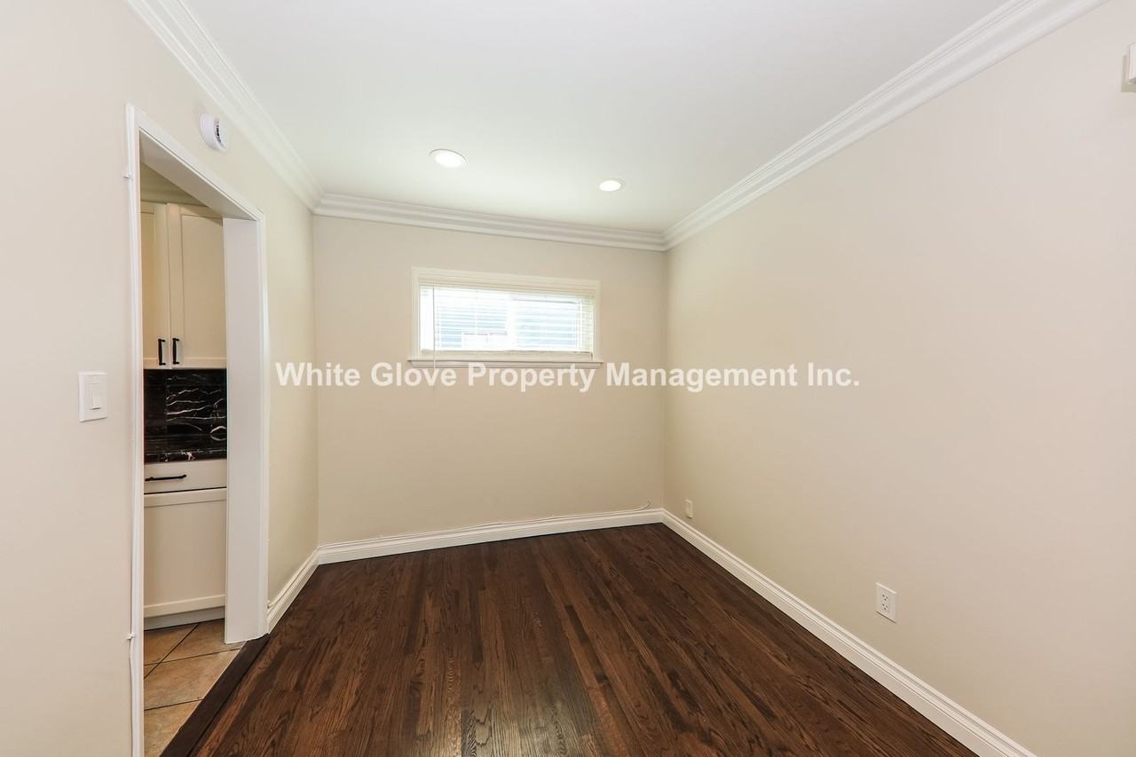 317 N Orange Ave - Photo 6 of 17