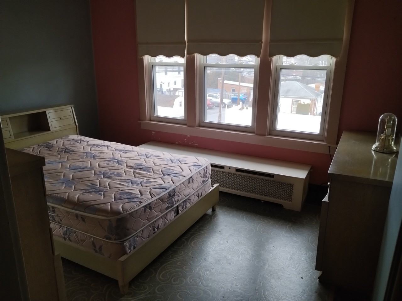 1134 W Wyoming St #NA - Photo 5 of 9