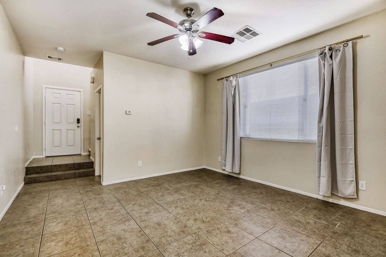 10230 Lupine Meadow Dr - Photo 6 of 29