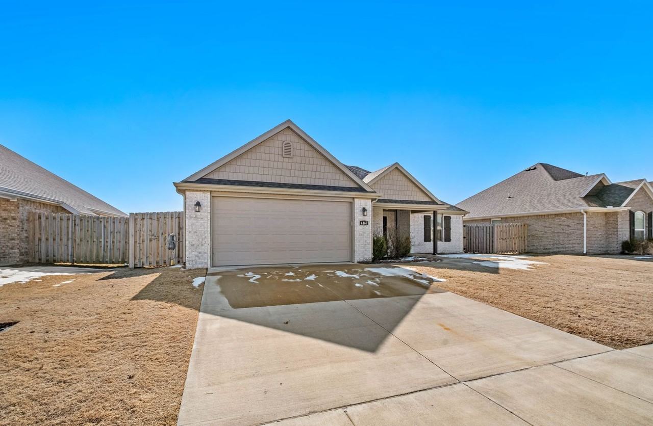 4467 W Havana Ave - Photo 3 of 28