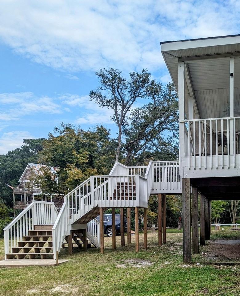 3825 C St Se - Photo 4 of 39