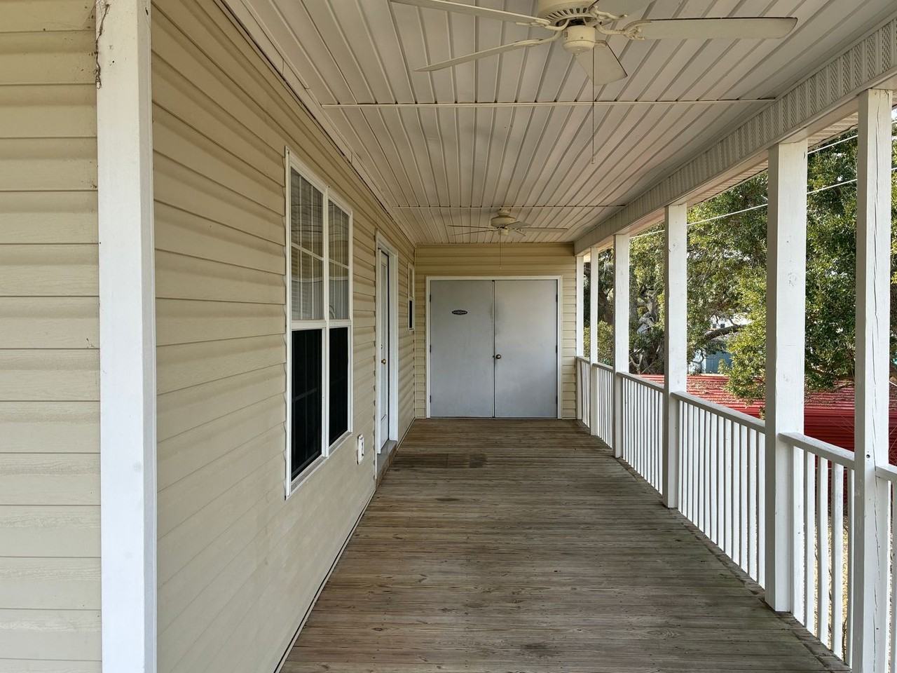 3825 C St Se - Photo 7 of 39