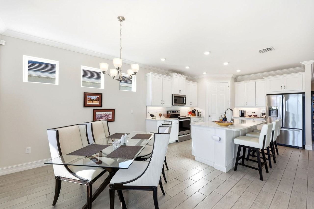 28029 Sanibel Sands St - Photo 6 of 21