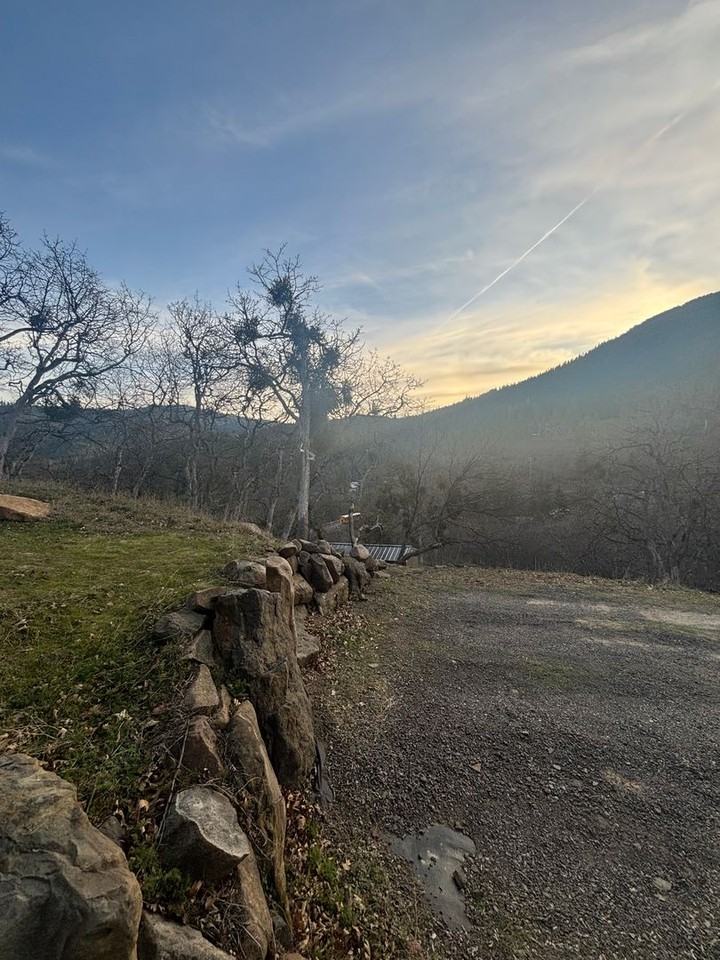 4388 Old Highway 99 S - Photo 4 of 5