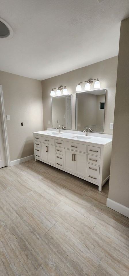 13027 Five Brks - Photo 7 of 24