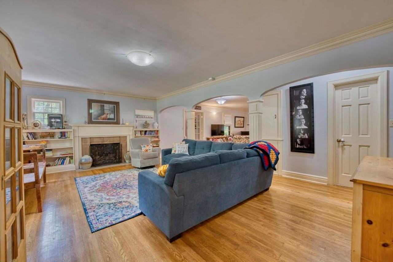 918 E Portland St - Photo 7 of 28