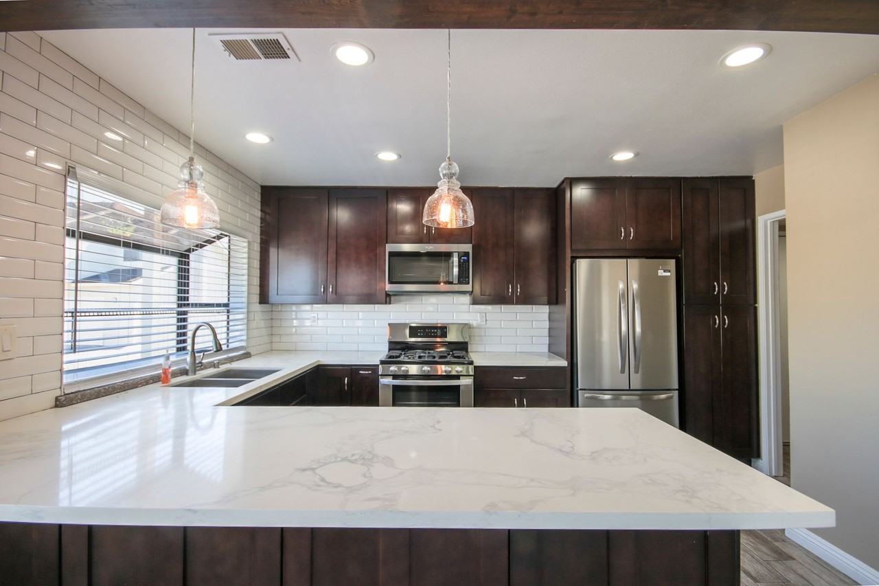 1700 W Cerritos Ave - Photo 5 of 28