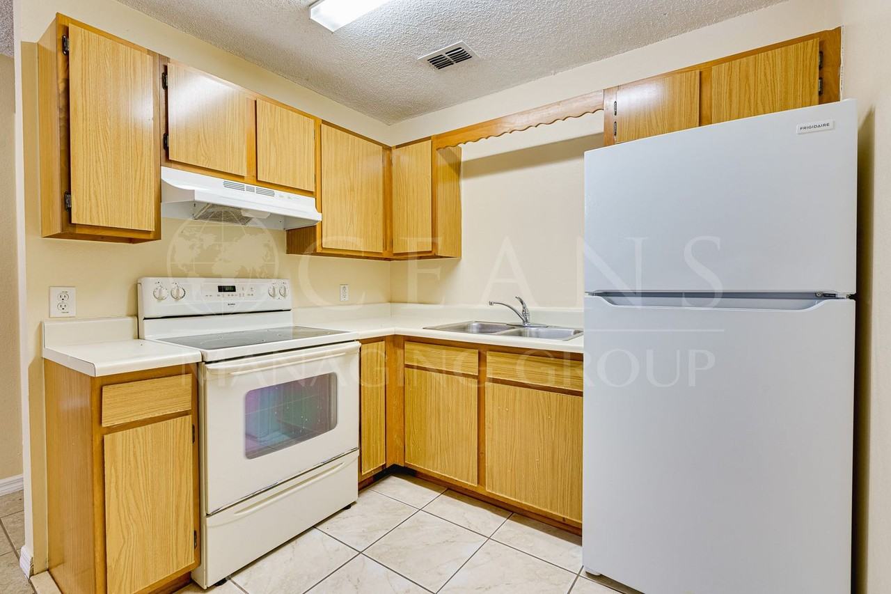 1290 9th St #107 - Photo 7 of 21