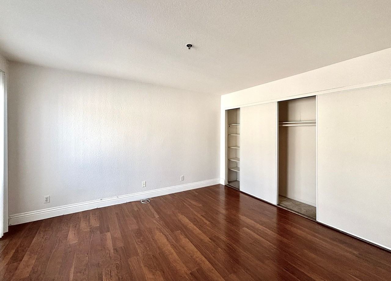 1100 Euclid Ave - Photo 6 of 14