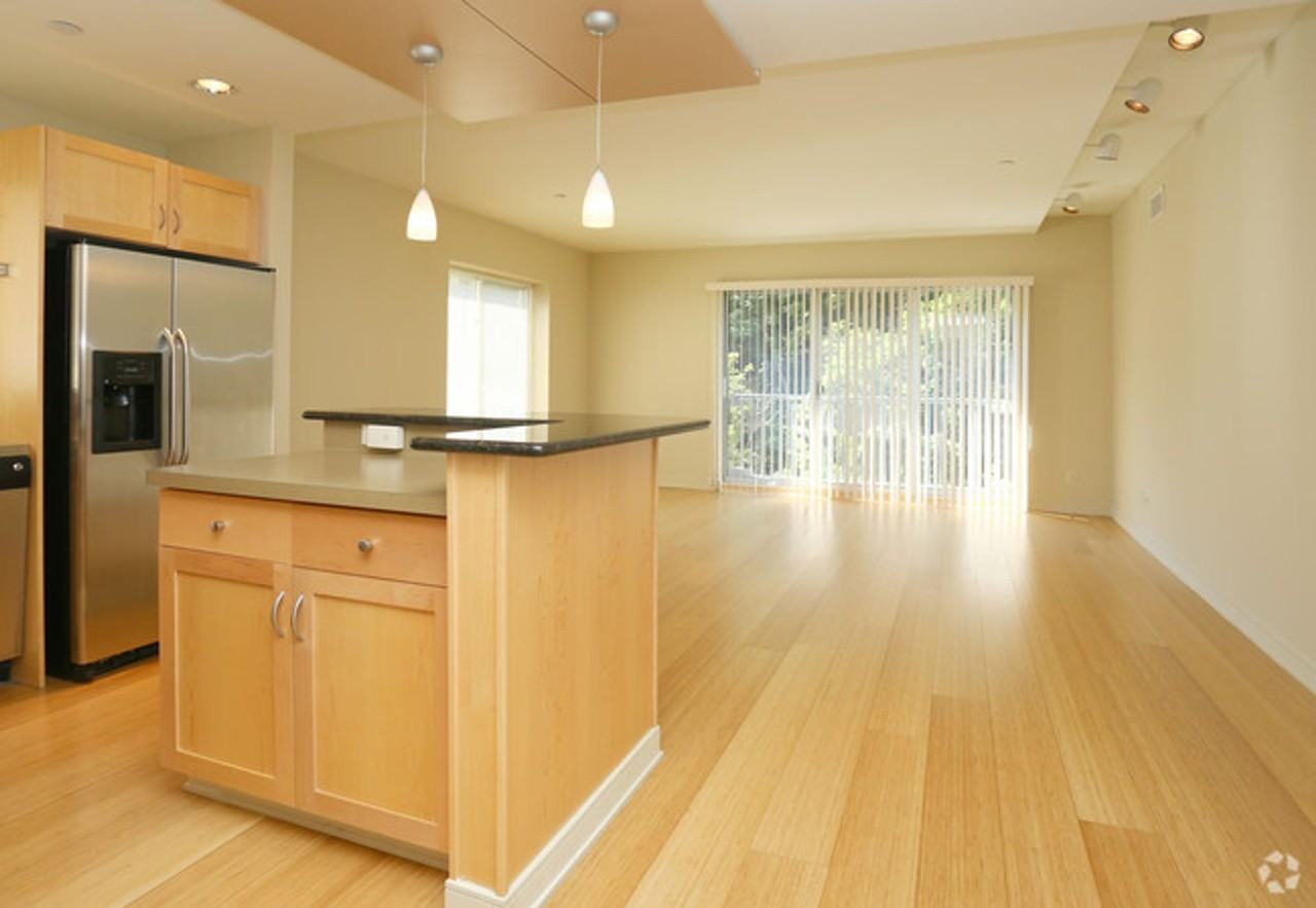 Gateway Commons - Photo 3 of 11