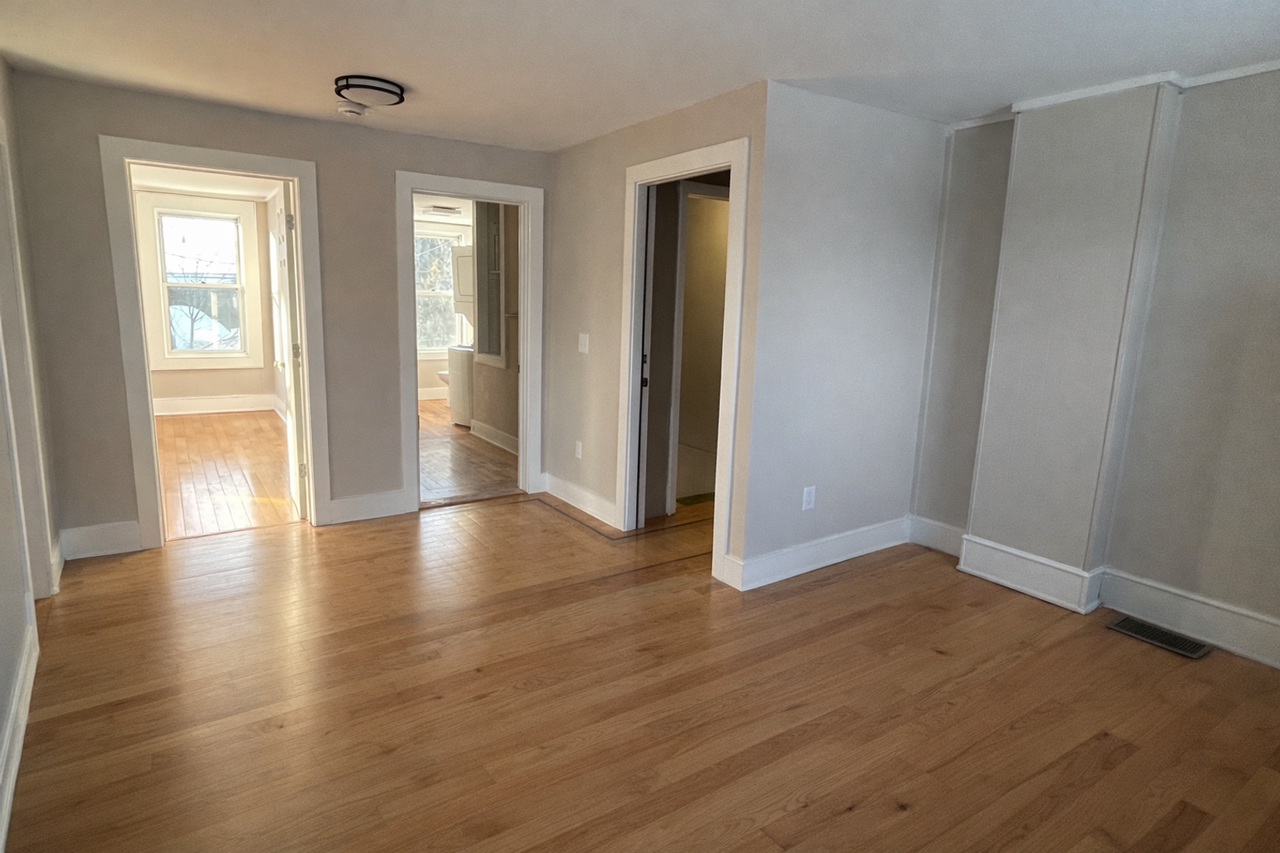 13 Hampden St - Photo 2 of 7