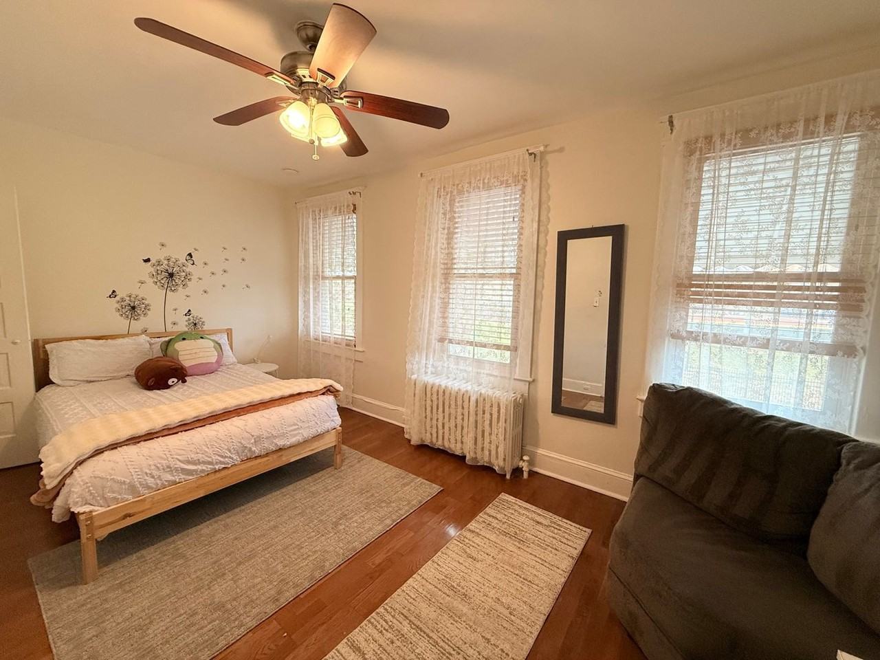 1403 W Virginia Ave Ne - Photo 5 of 16