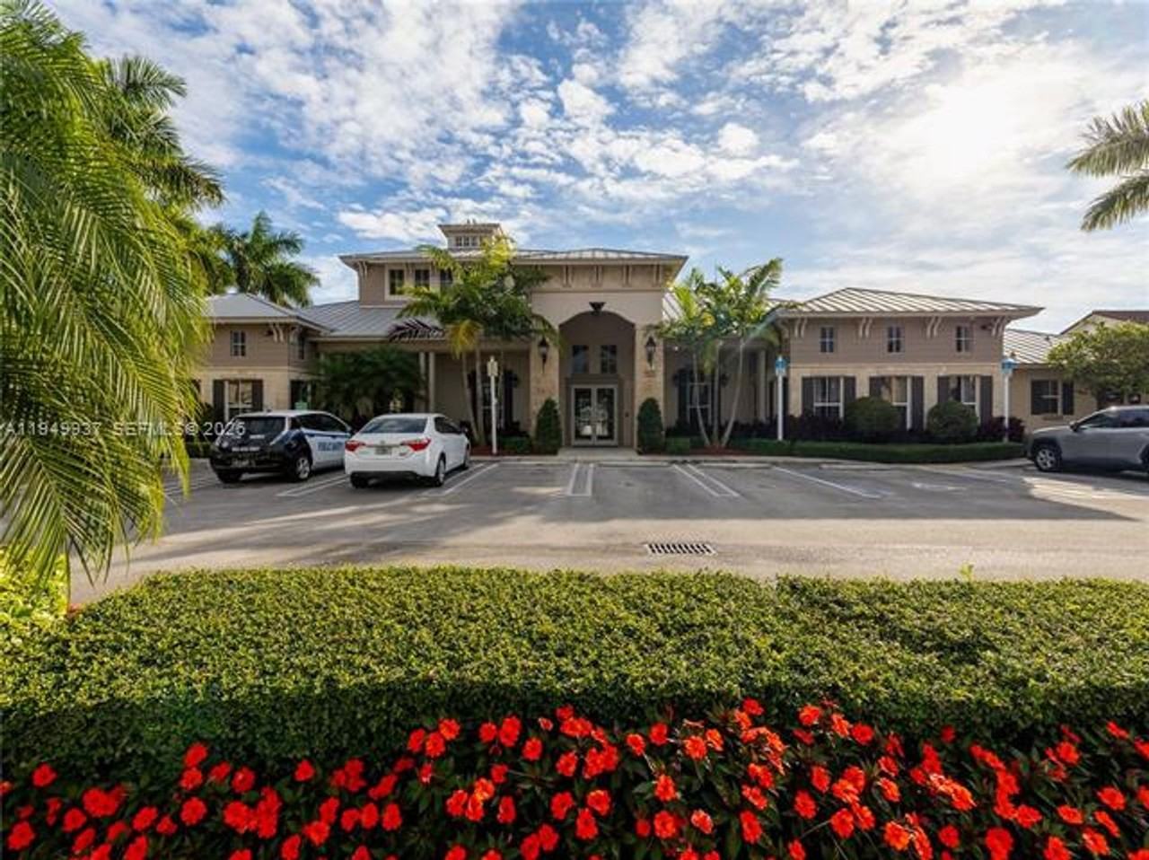 7010 Nw 106th Ave #0 - Photo 4 of 50