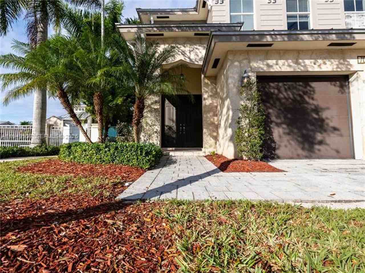 7010 Nw 106th Ave #0 - Photo 6 of 50