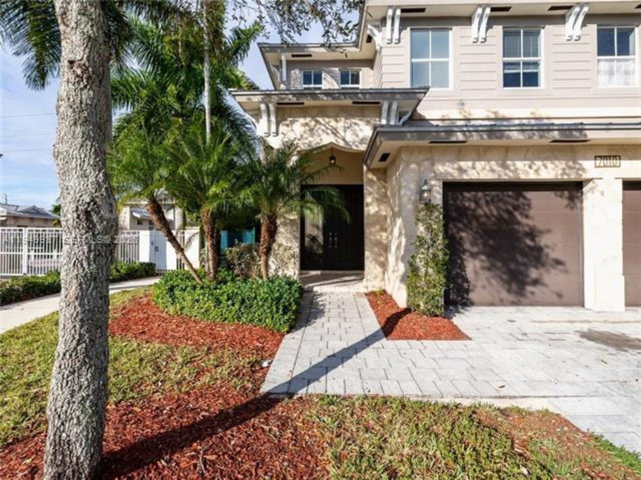 7010 Nw 106th Ave #0 - Photo 7 of 50