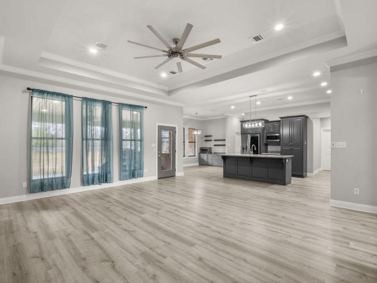 102 Hidden Trl - Photo 2 of 23