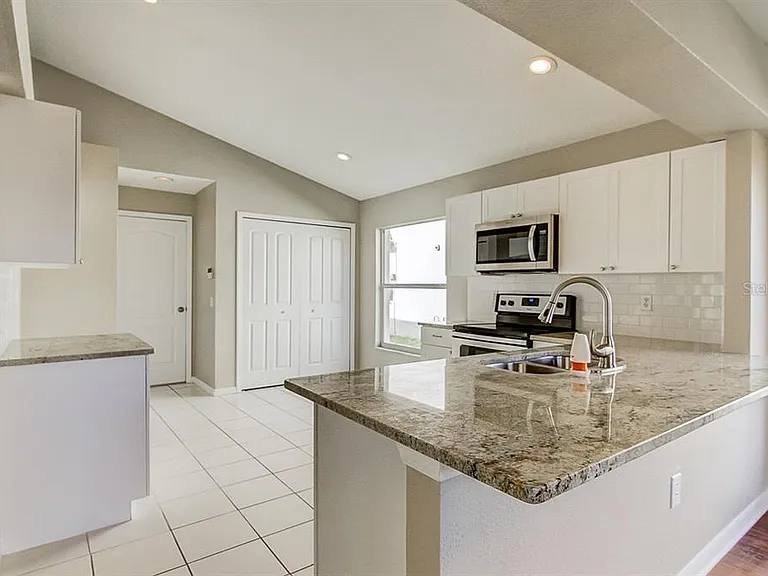 7692 Stonebrook Cir #NA - Photo 5 of 15