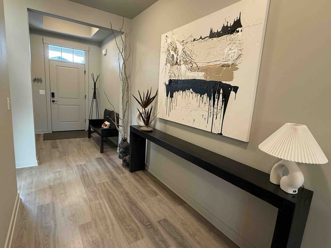 16672 Barron Dr - Photo 3 of 29