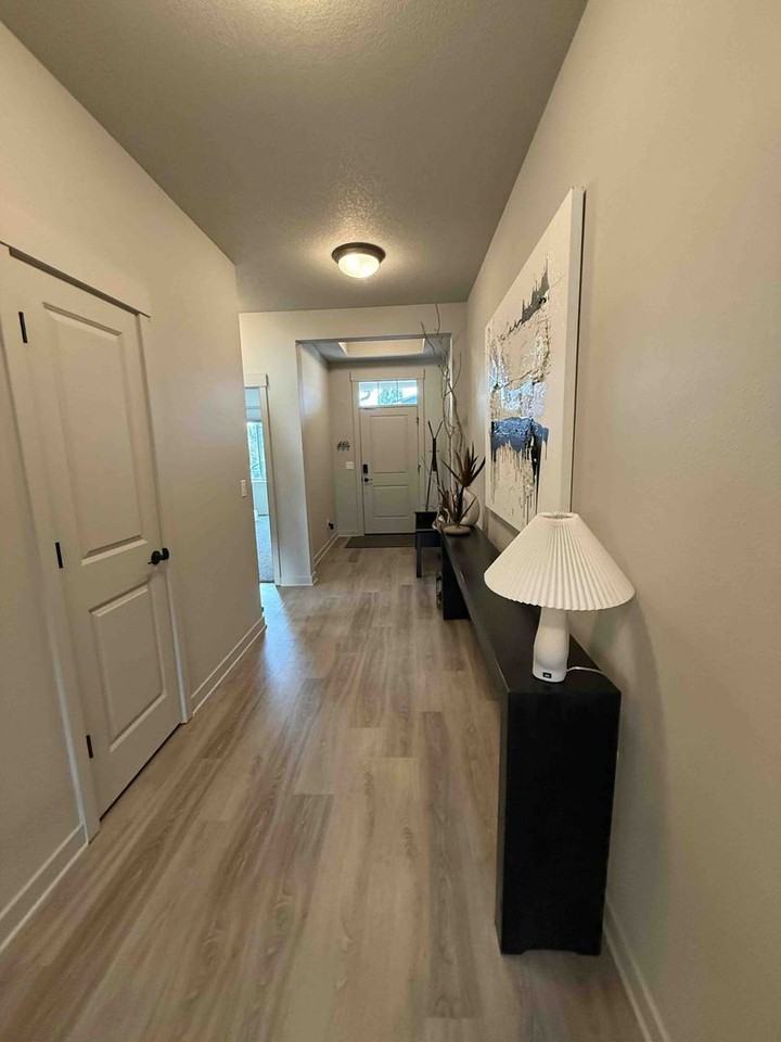 16672 Barron Dr - Photo 5 of 29