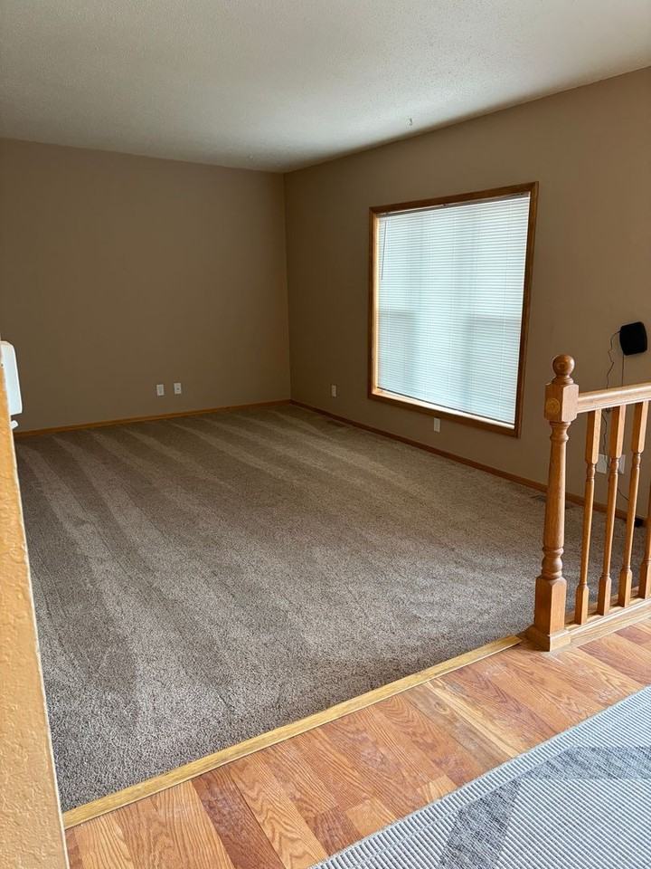 3108 S 9th Ave - Photo 2 of 11