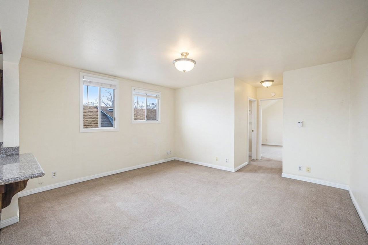 537 Central Ave #D - Photo 3 of 13