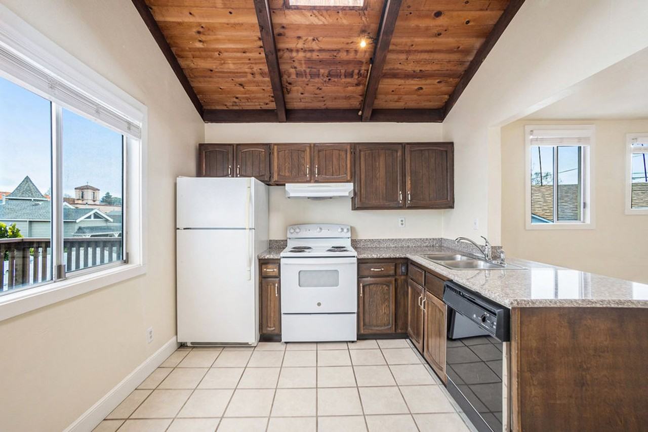 537 Central Ave #D - Photo 7 of 13