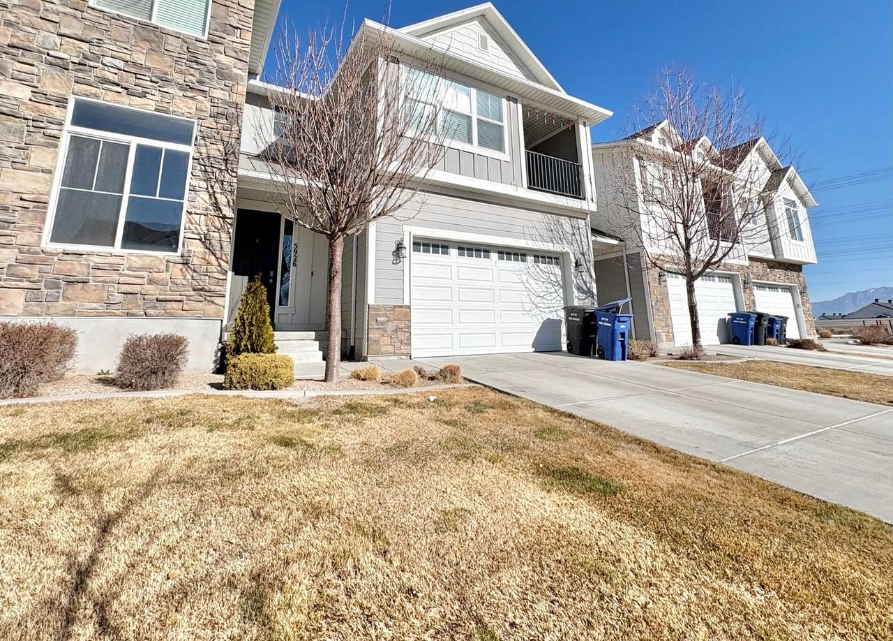 5926 W 8100 S - Photo 2 of 35